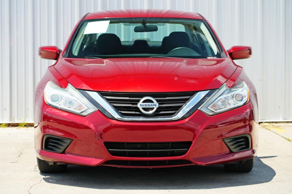 used 2018 Nissan Altima car, priced at $10,000