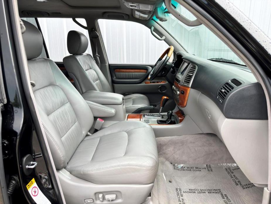 used 2006 Lexus LX 470 car, priced at $16,000