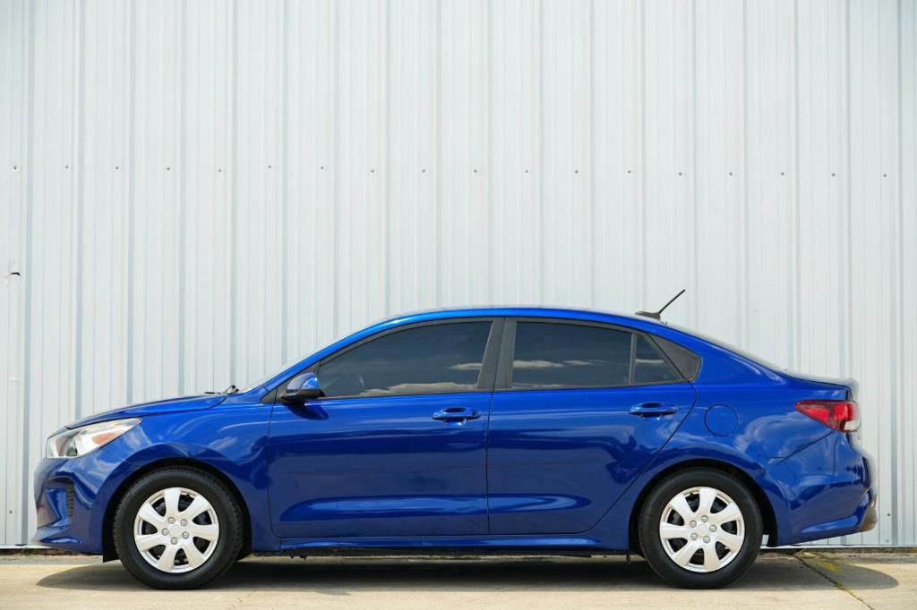 used 2020 Kia Rio car