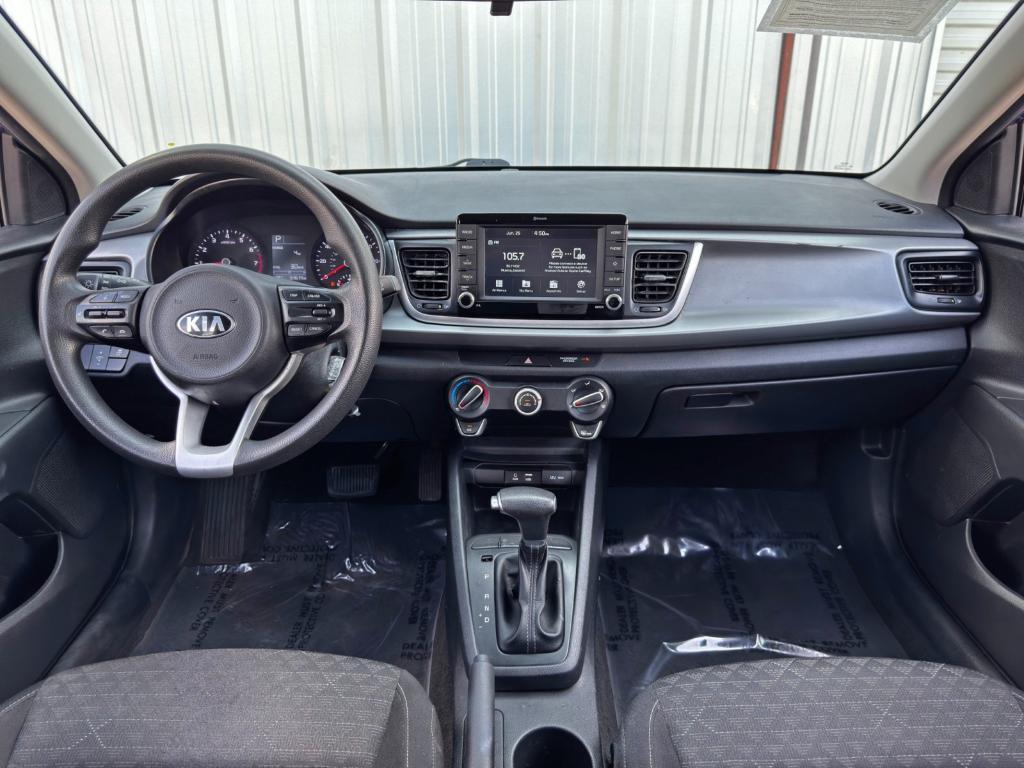used 2020 Kia Rio car