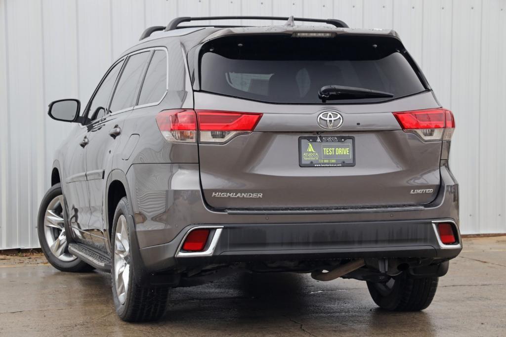 used 2017 Toyota Highlander car, priced at $16,500