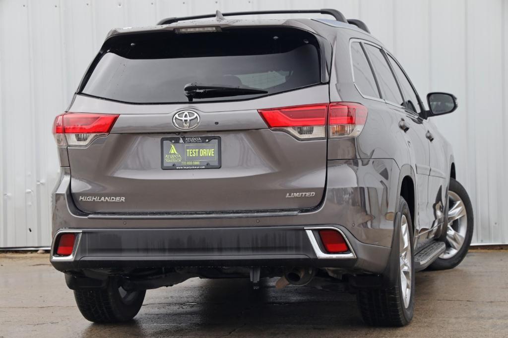 used 2017 Toyota Highlander car, priced at $16,500