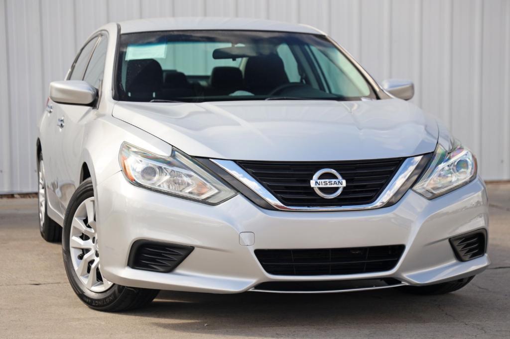 used 2016 Nissan Altima car, priced at $7,000