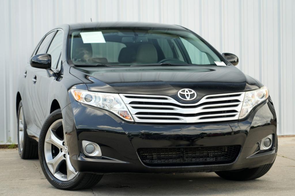 used 2009 Toyota Venza car, priced at $7,500
