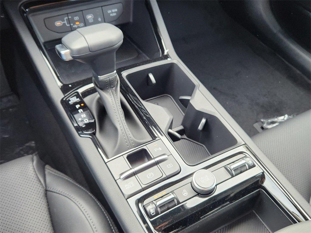 new 2025 Kia K5 car, priced at $32,832
