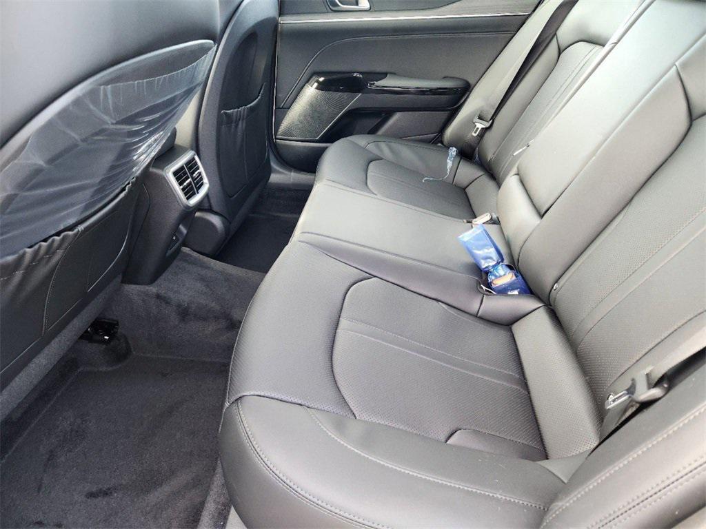 new 2025 Kia K5 car, priced at $32,832