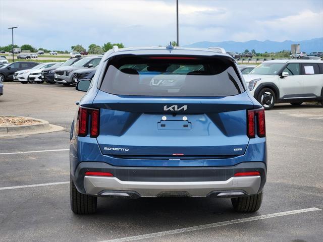 new 2025 Kia Sorento Hybrid car, priced at $39,003