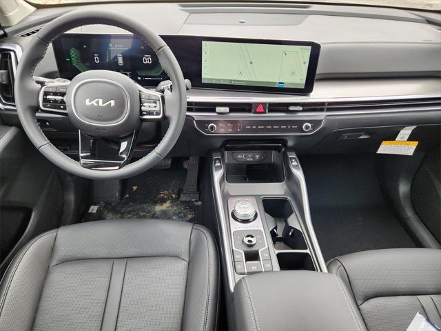 new 2025 Kia Sorento Hybrid car, priced at $39,003