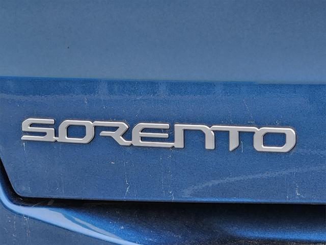 new 2025 Kia Sorento Hybrid car, priced at $39,003
