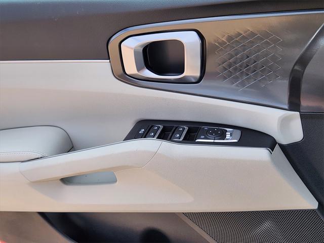 new 2025 Kia Sorento car, priced at $38,235