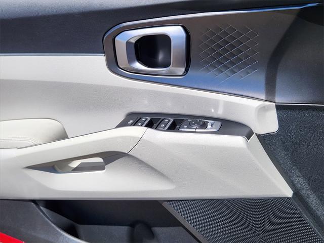 new 2025 Kia Sorento Hybrid car, priced at $38,829