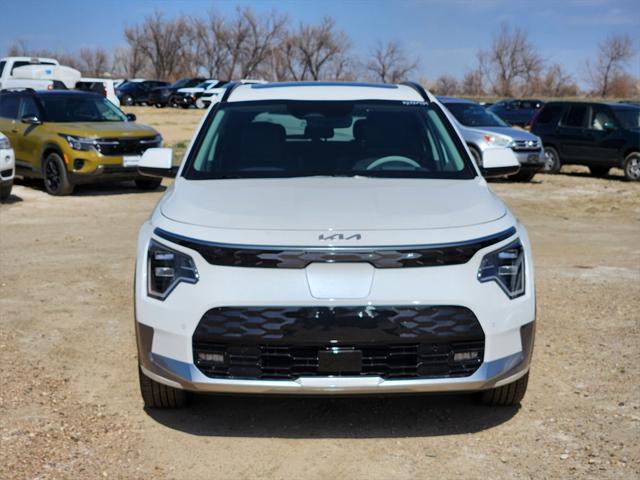 new 2025 Kia Niro EV car, priced at $40,050