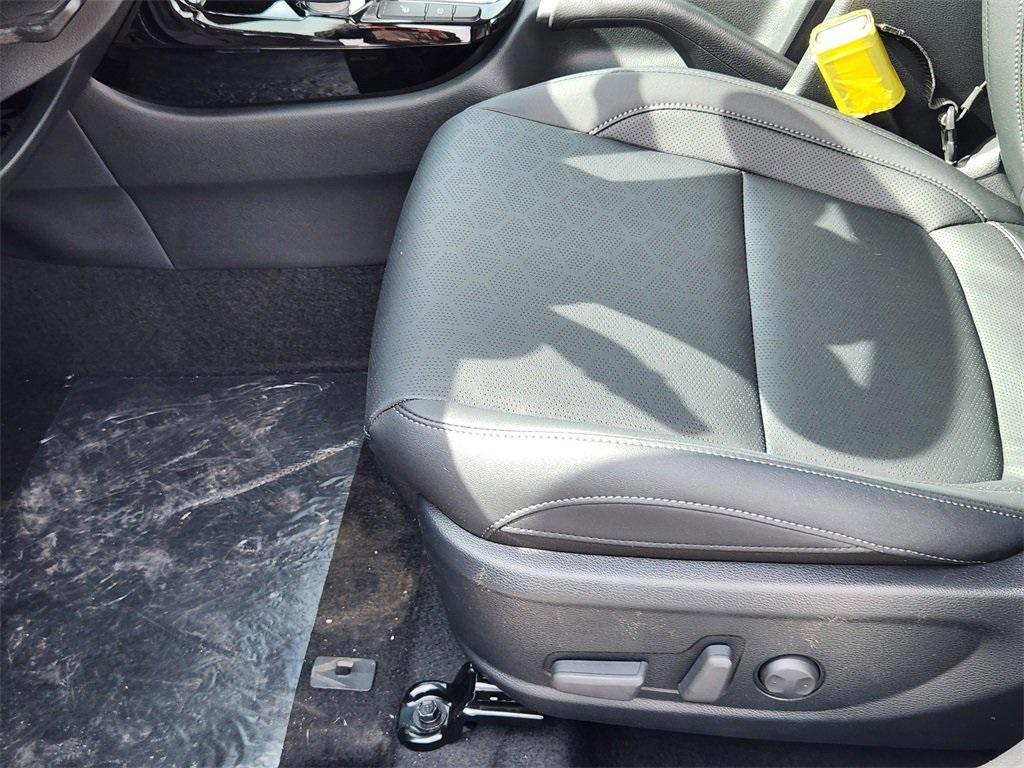 new 2025 Kia Seltos car, priced at $27,359