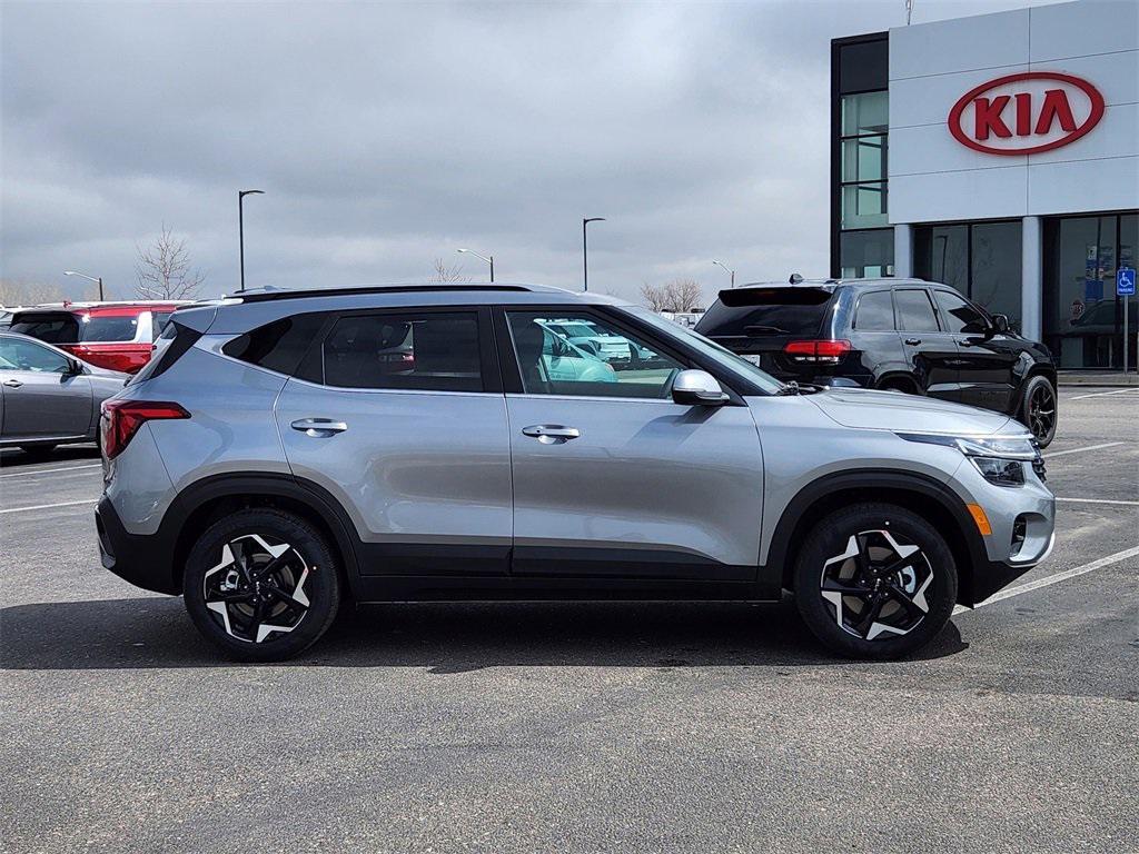 new 2025 Kia Seltos car, priced at $27,359