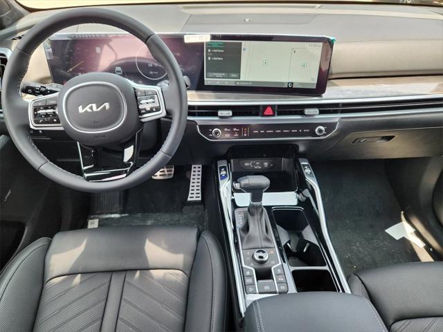 new 2025 Kia Sorento car, priced at $45,728