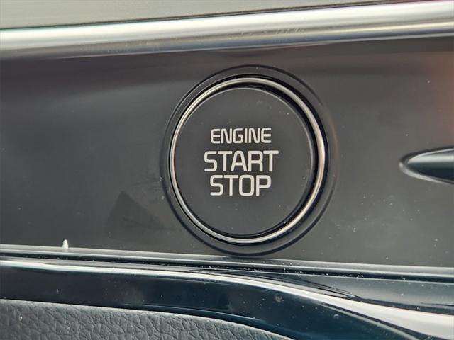 new 2025 Kia K5 car, priced at $31,995