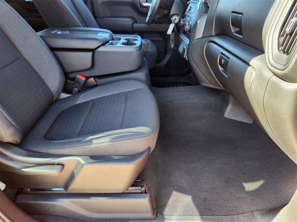 used 2022 Chevrolet Silverado 1500 car, priced at $30,656