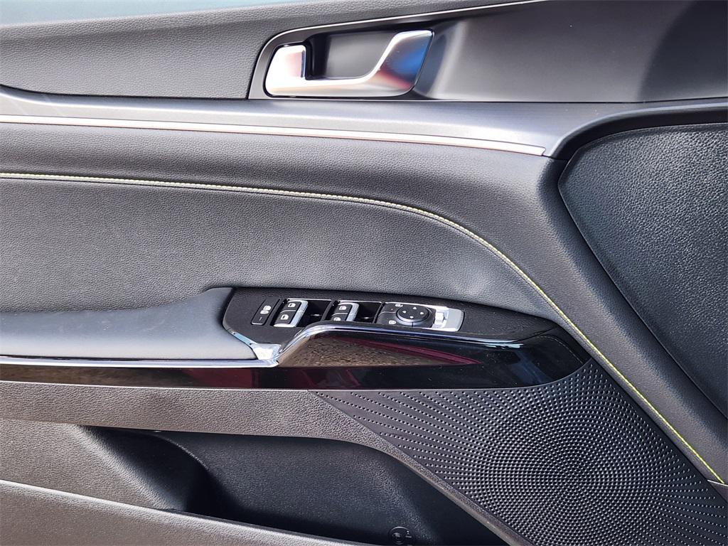 new 2026 Kia K5 car, priced at $34,109