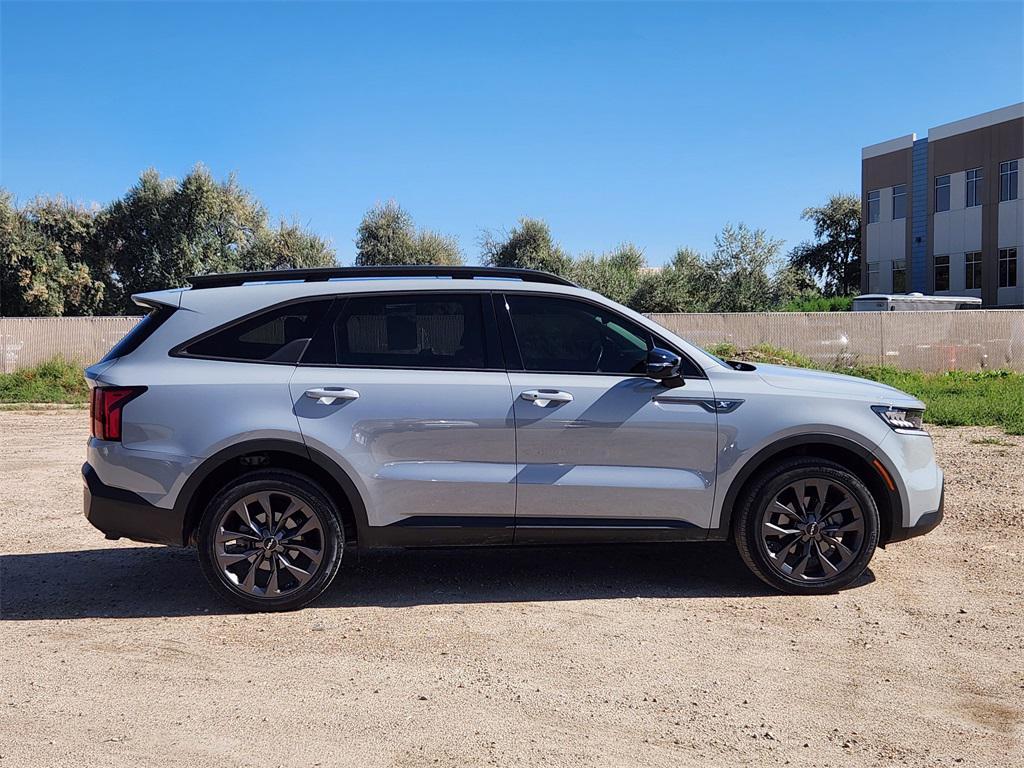 used 2022 Kia Sorento car, priced at $30,586