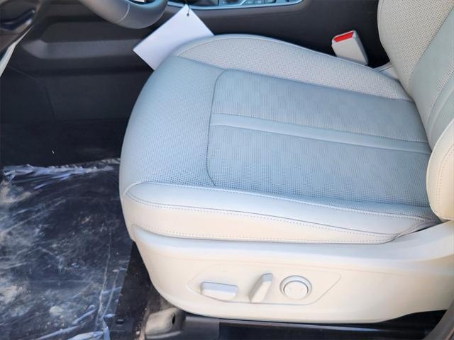 new 2025 Kia Sorento car, priced at $41,197