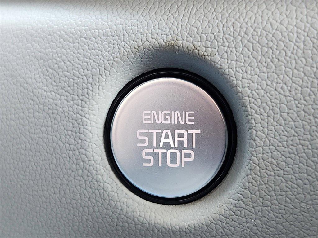 new 2025 Kia Sorento car, priced at $39,029