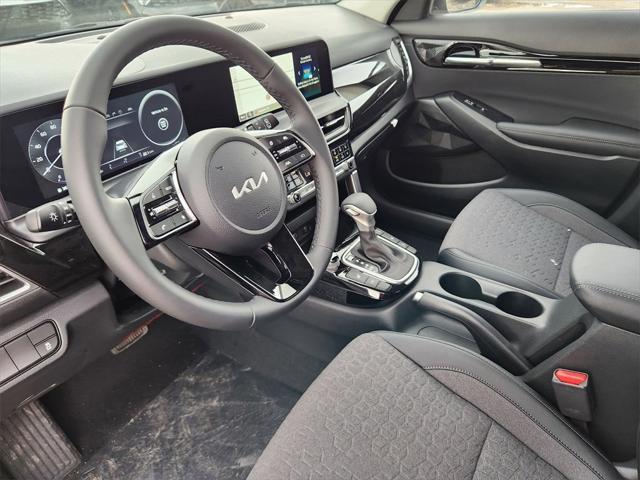 new 2025 Kia Seltos car, priced at $31,174