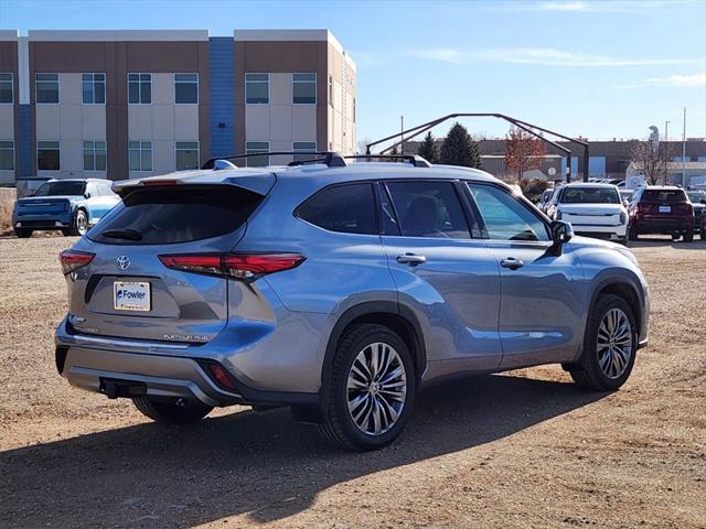 used 2021 Toyota Highlander car, priced at $39,994