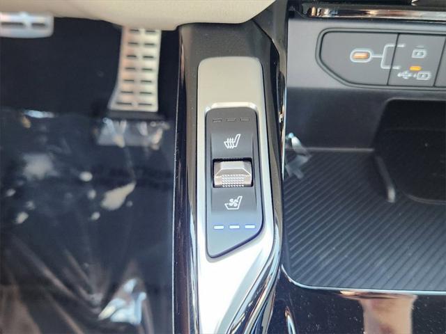 new 2025 Kia Sorento Hybrid car, priced at $48,305