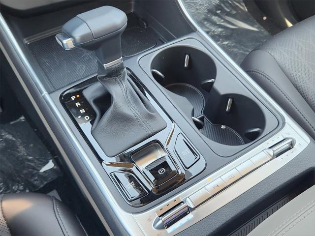new 2025 Kia Carnival car, priced at $42,354