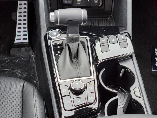 new 2025 Kia Sportage car, priced at $35,852