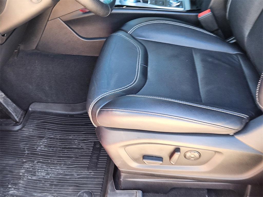 used 2022 Ford Explorer car, priced at $37,970