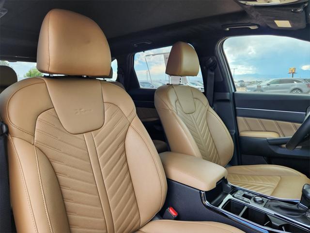 used 2024 Kia Sorento car, priced at $40,455