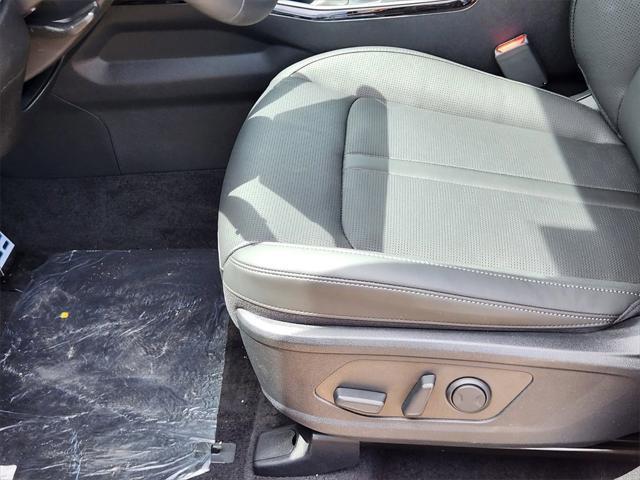 new 2025 Kia Sorento car, priced at $42,016
