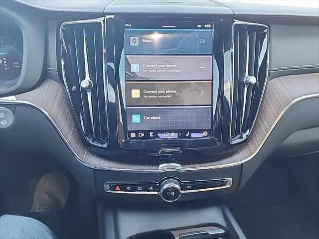 used 2022 Volvo XC60 Recharge Plug-In Hybrid car, priced at $45,322