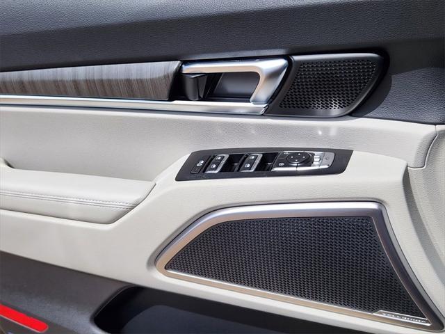 new 2025 Kia Telluride car, priced at $44,056