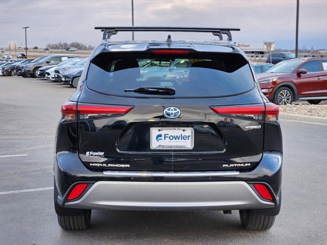 used 2021 Toyota Highlander Hybrid car, priced at $44,604