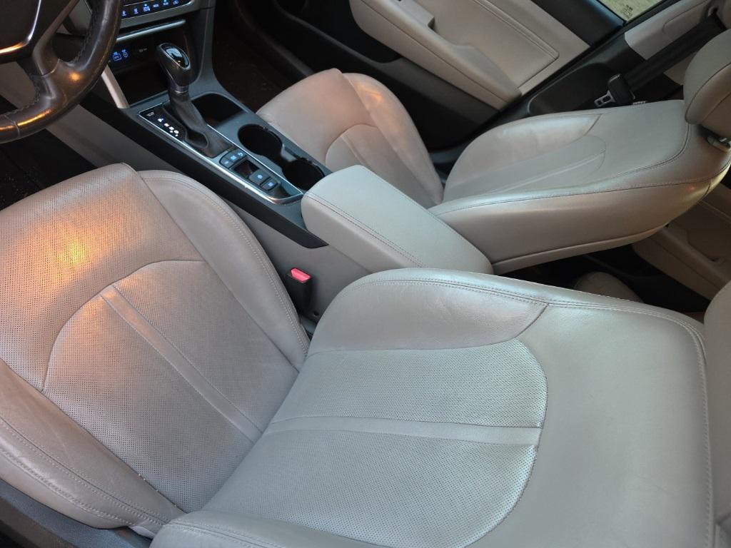 used 2016 Hyundai Sonata Plug-In Hybrid car, priced at $13,777