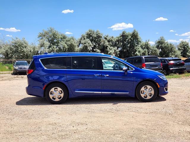 used 2018 Chrysler Pacifica Hybrid car, priced at $20,777