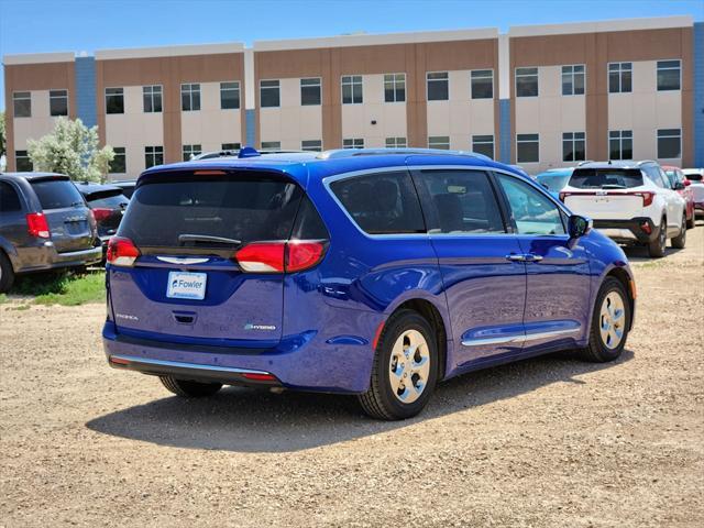used 2018 Chrysler Pacifica Hybrid car, priced at $20,777
