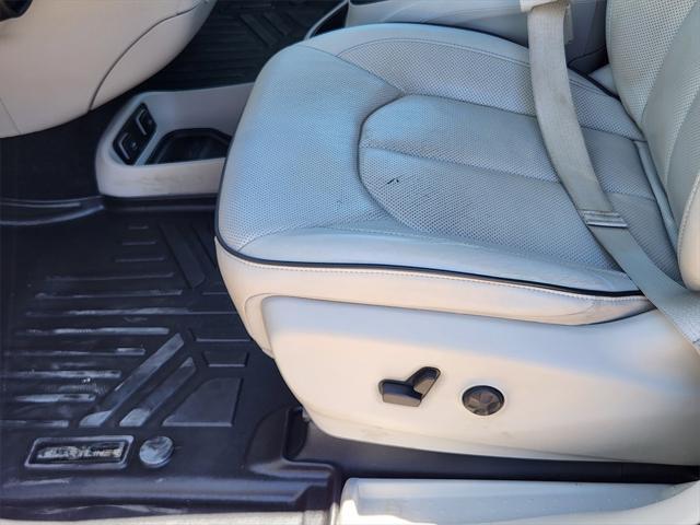 used 2018 Chrysler Pacifica Hybrid car, priced at $20,777