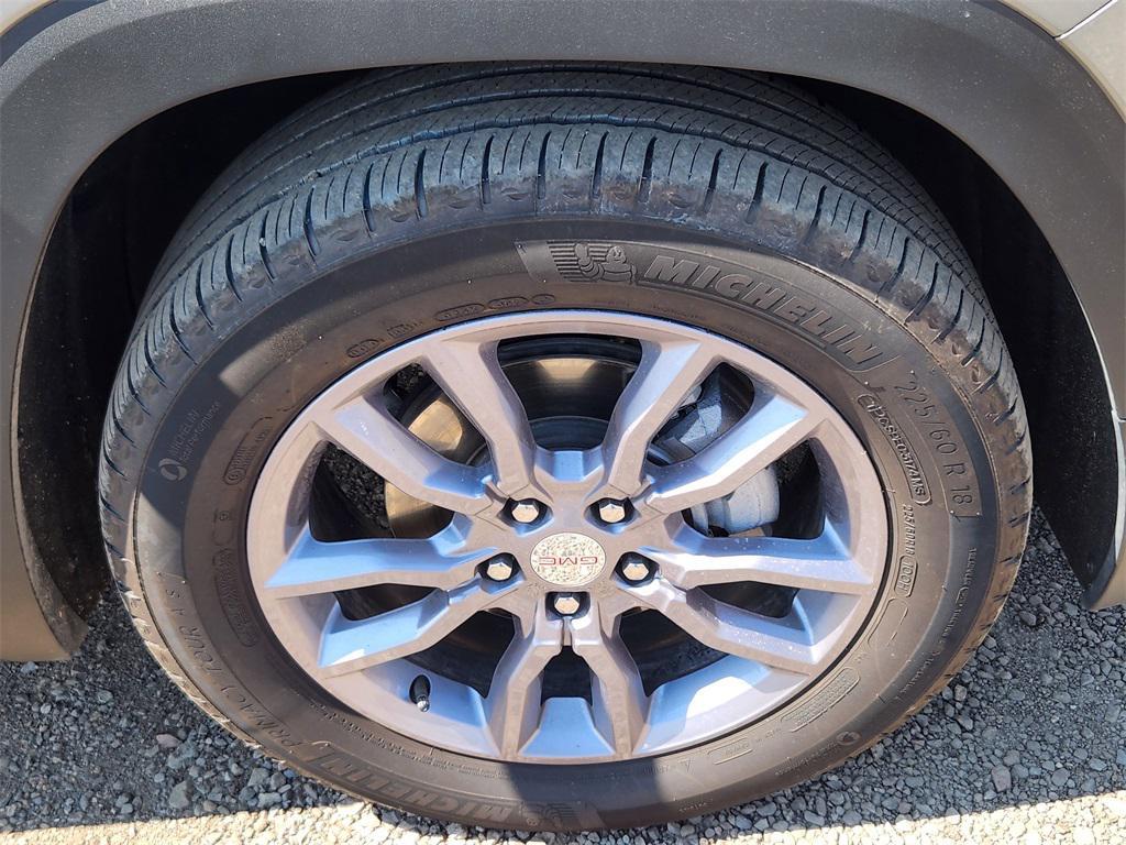used 2023 GMC Terrain car, priced at $28,811