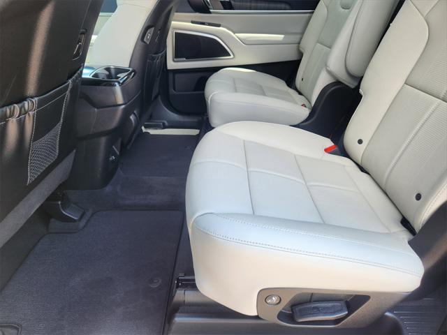used 2023 Kia Telluride car, priced at $42,124