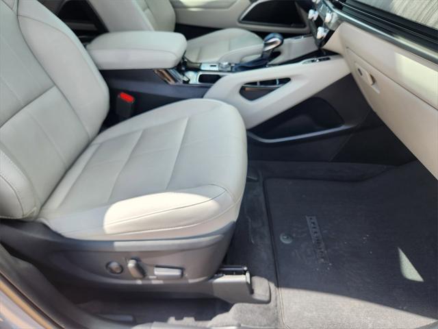 used 2023 Kia Telluride car, priced at $42,124