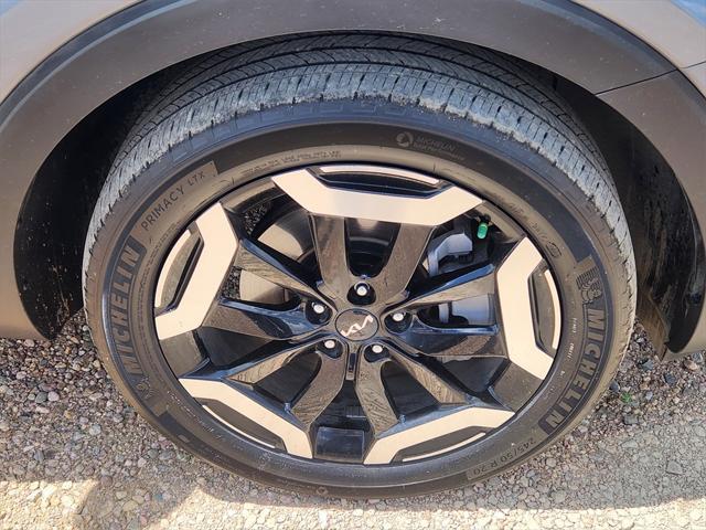 used 2023 Kia Telluride car, priced at $42,124
