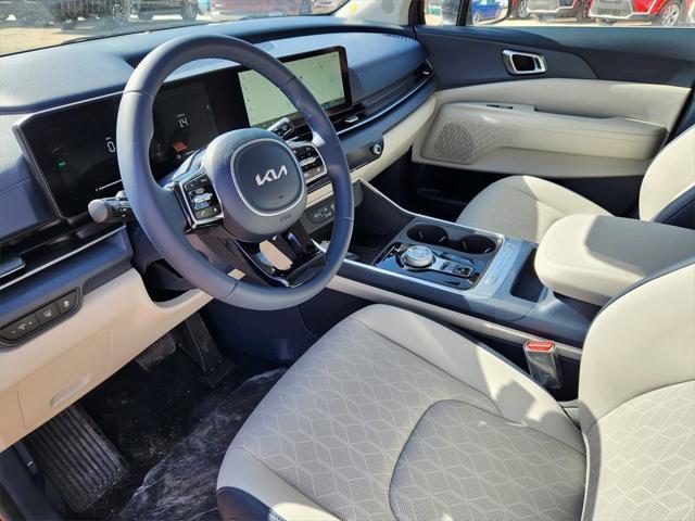 new 2025 Kia Carnival Hybrid car, priced at $43,459