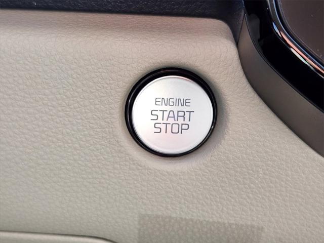 new 2025 Kia Carnival Hybrid car, priced at $43,459