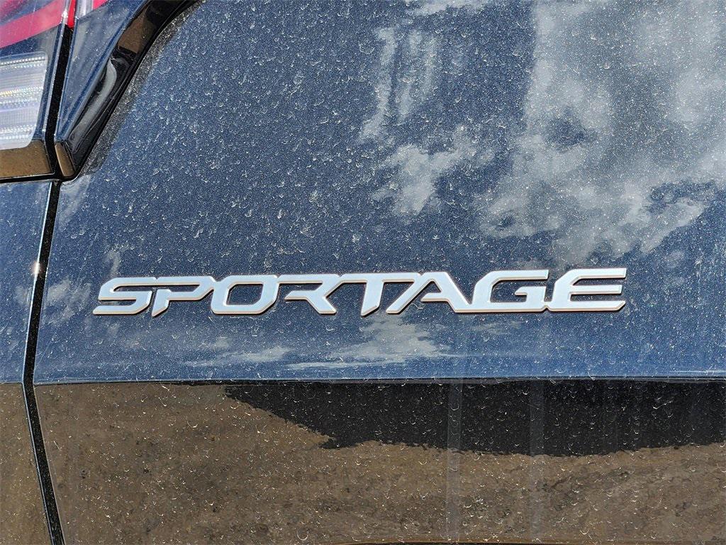 new 2025 Kia Sportage Hybrid car, priced at $37,801