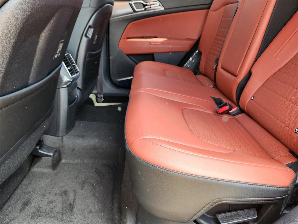 new 2025 Kia Sportage Hybrid car, priced at $37,801