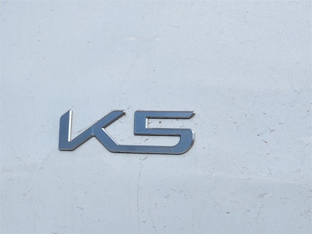new 2025 Kia K5 car, priced at $25,943