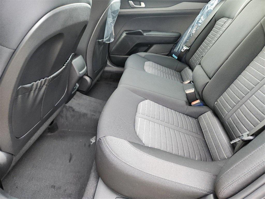 new 2025 Kia K5 car, priced at $25,944